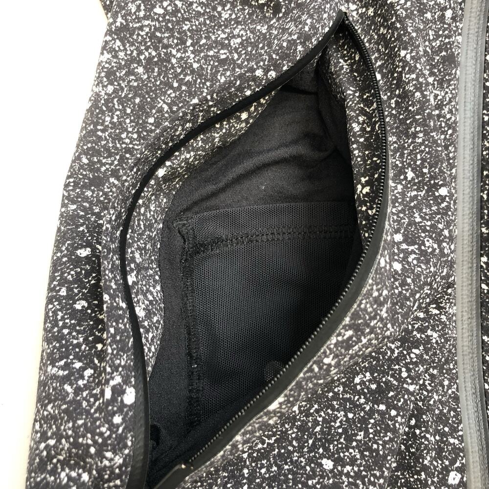 Lululemon Here To Move Jacket Sz 4 Luminesce Splatter White Black Hoodie LW4AMYS - Picture 9 of 12
